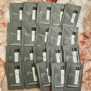 Dermalogica • 20 Piece Sampler Bundle